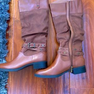 Brown boots